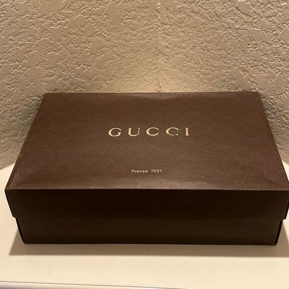 Gucci Large Embossed Monogram Box Brown Shoe Purse Display Storage Organization - Picture 1 of 9